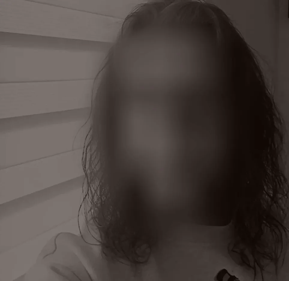 Alina, 33