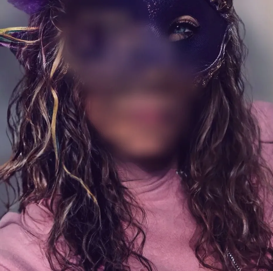 Antonia, 31