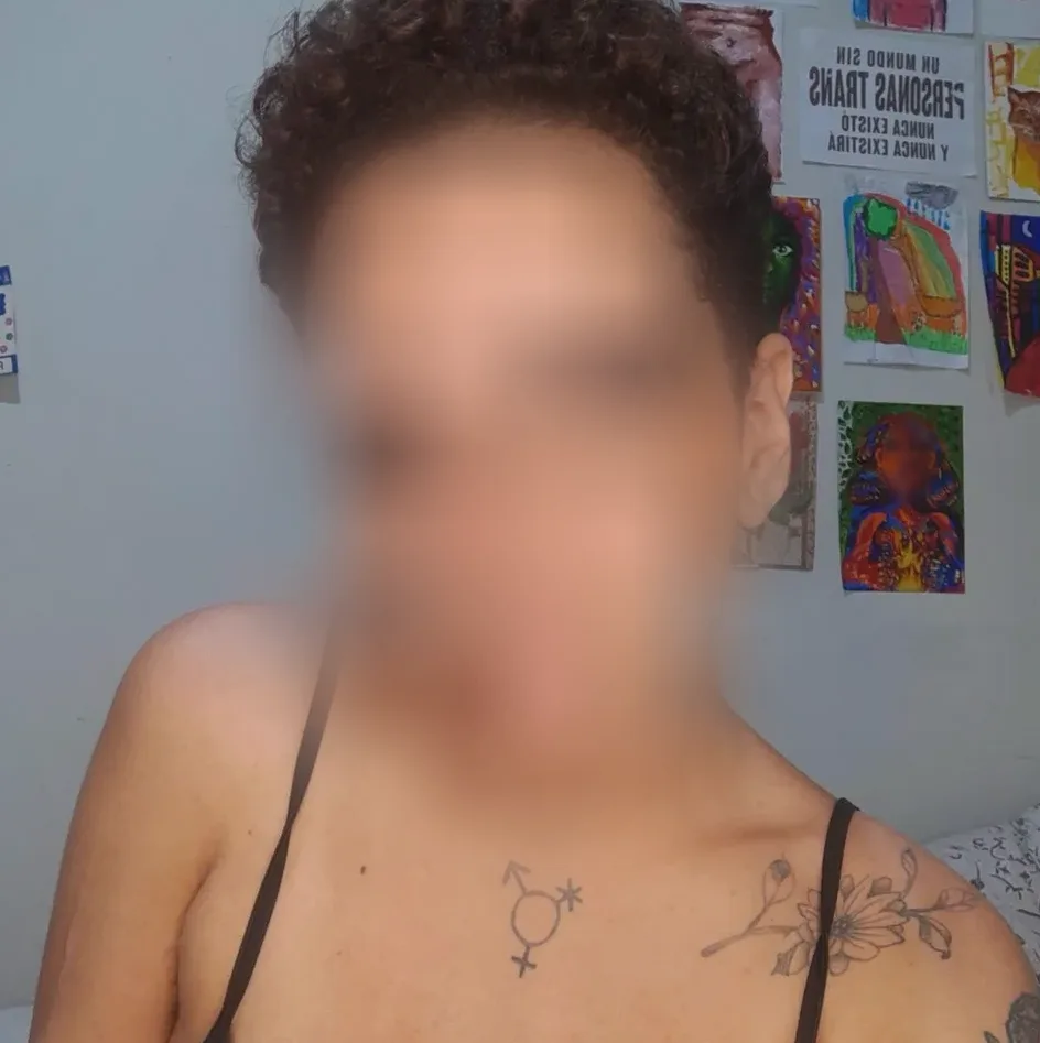 Jacqueline, 26