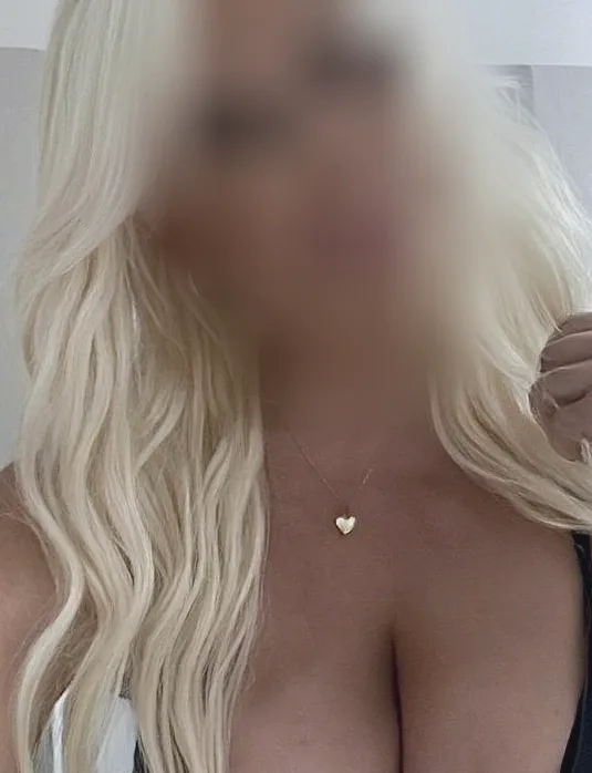 Patrizia, 23